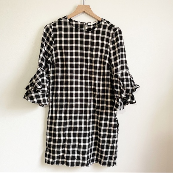 Beach Lunch Lounge Black & White Plaid Ruffle Sleeve Shift Dress - Picture 1 of 6